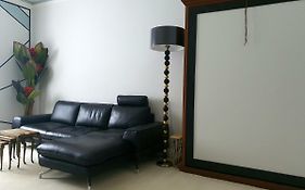 Leo Park Apartment